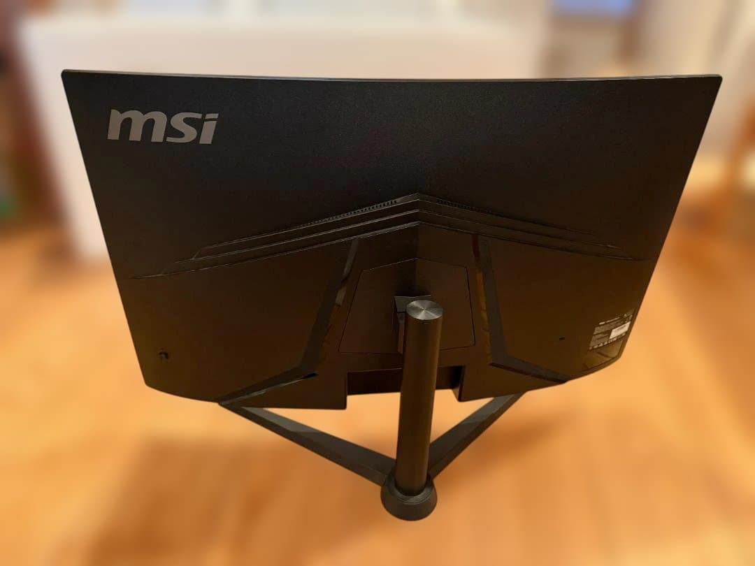 MSI CURVED GAMING 32インチ モニター(G323CV)