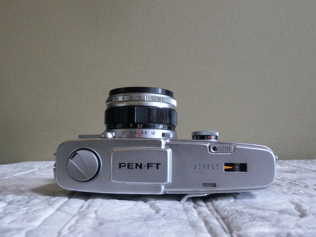 な*き様 Olympus PEN FT （レンズ付き）