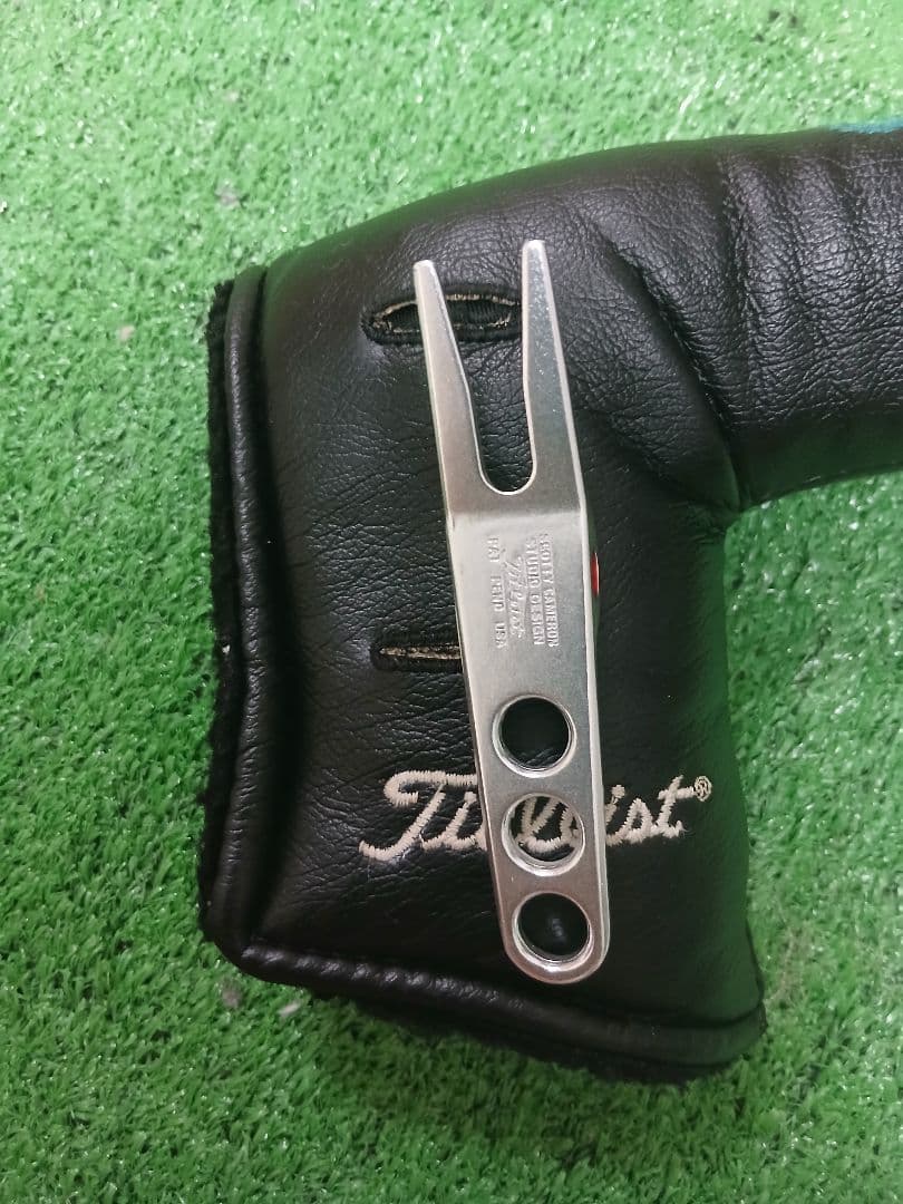 【希少・美品】タイトリスト・スコッティキャメロンスタジオスタイルのパターカバー