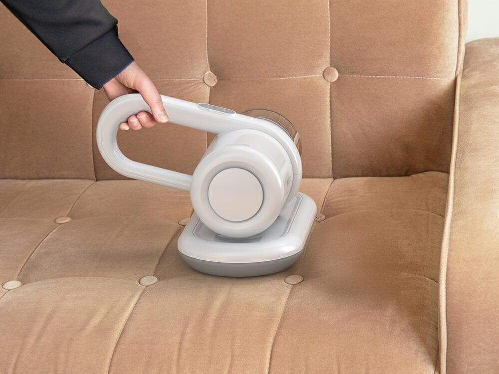 本日限定✨布団クリーナー コードレス 1.2kg超軽量 布団掃除機　ダニ退治