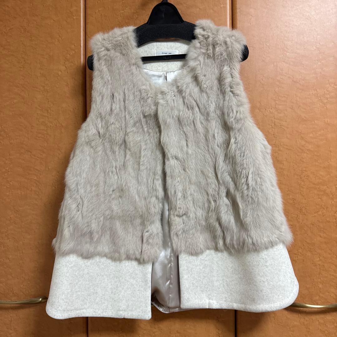 Eimee Lawファー＆メルトンミドル丈ベストジレ