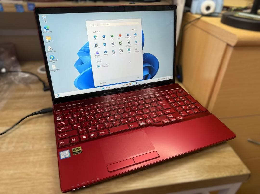 超美品 富士通 第8世代i7 32GB SSD+HDD Office付きr