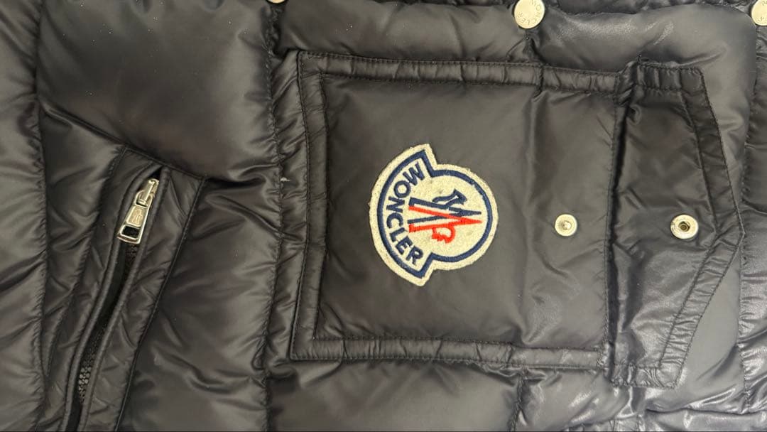 g*p様 Moncler フード付きダウンジャケット 黒