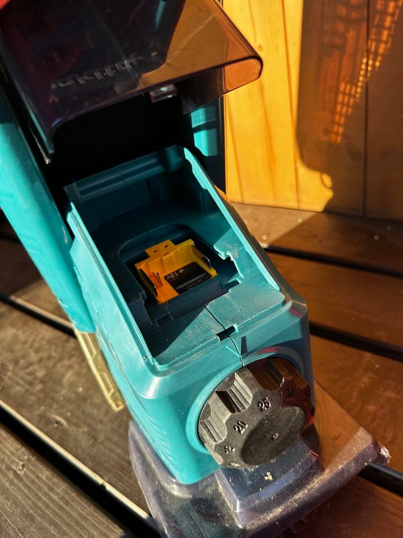 Makita 18V 芝刈り機 コンパクト