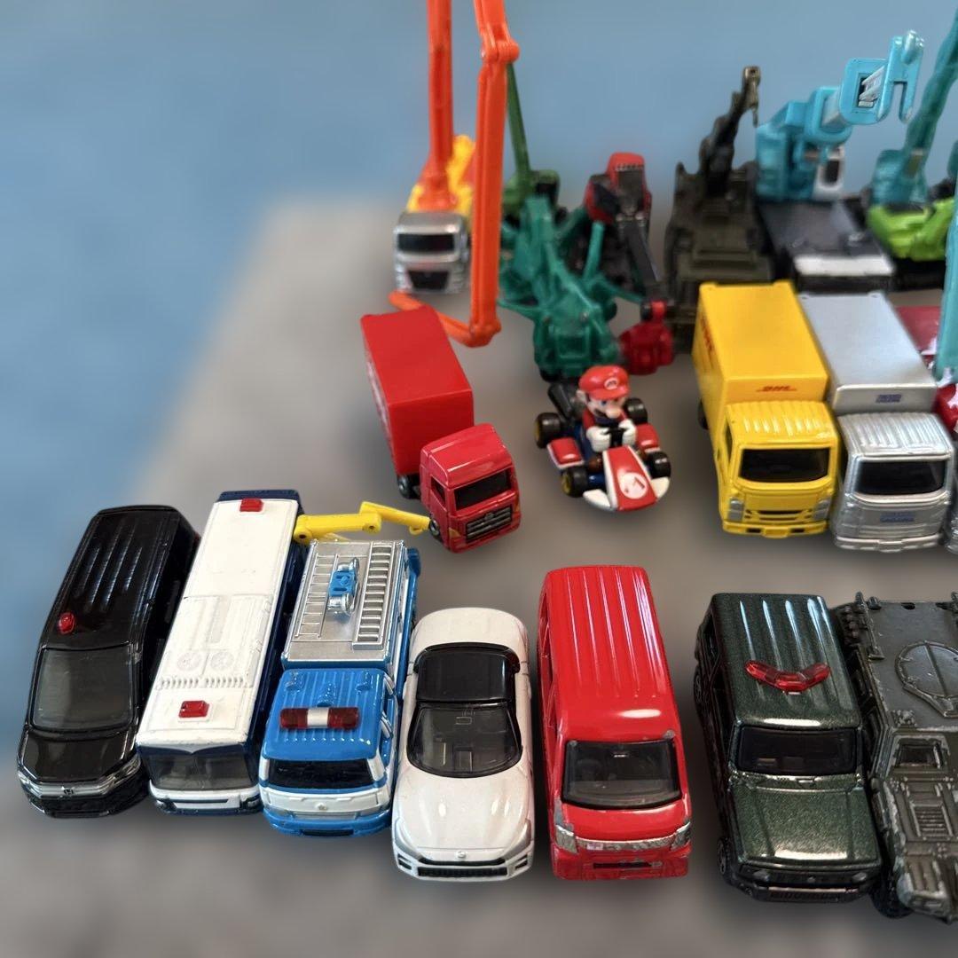 早い者勝ち　トミカ　まとめ売り　150台　レアあり　ロング多数　パトカー　カーズ