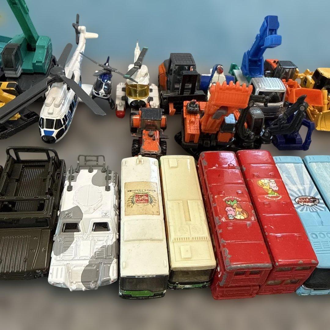 早い者勝ち　トミカ　まとめ売り　150台　レアあり　ロング多数　パトカー　カーズ