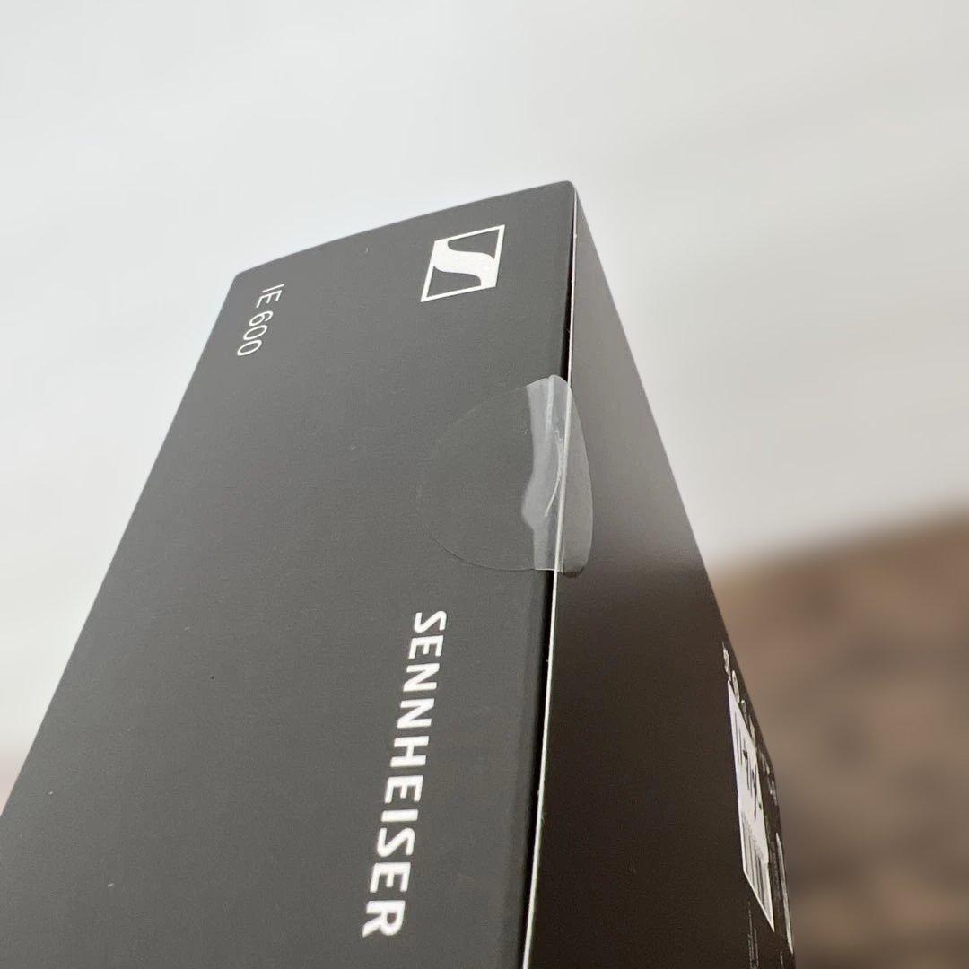 261411未開封　Sennheiser イヤホン 有線 IE 600