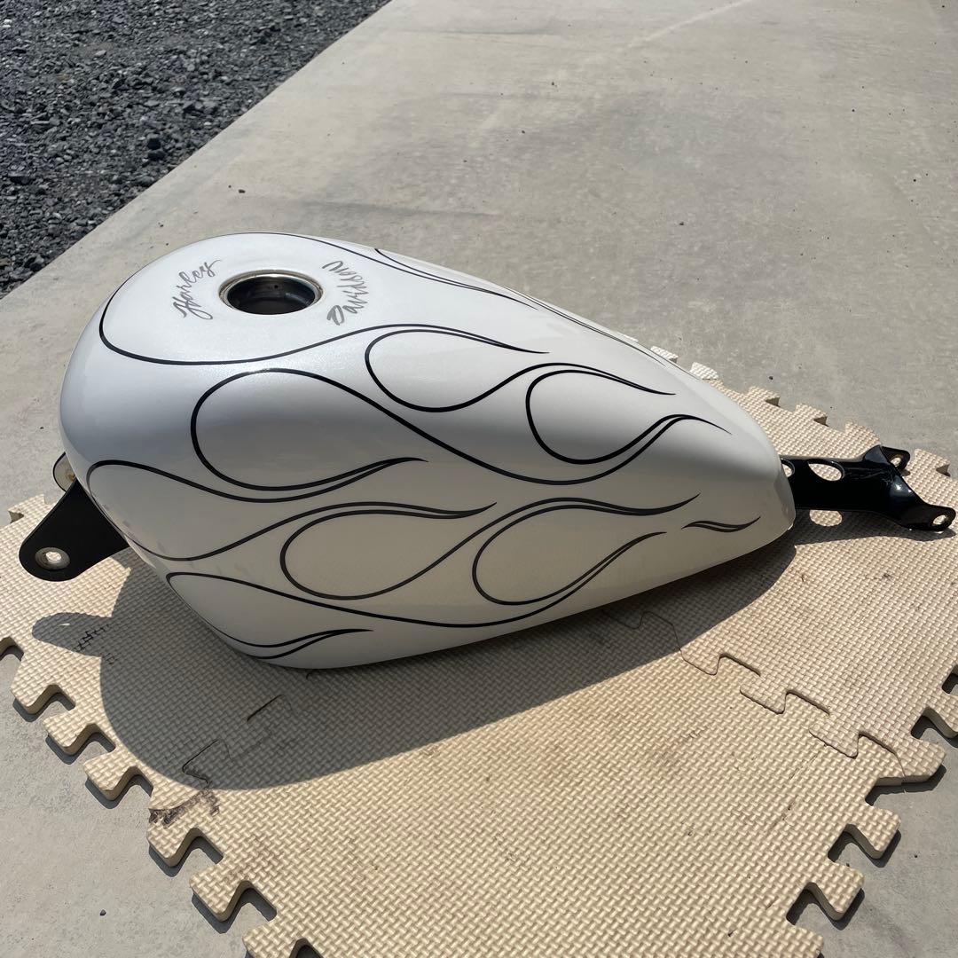 スポーツスター　インジェクション用タンク XL1200V XL1200Xサイズ