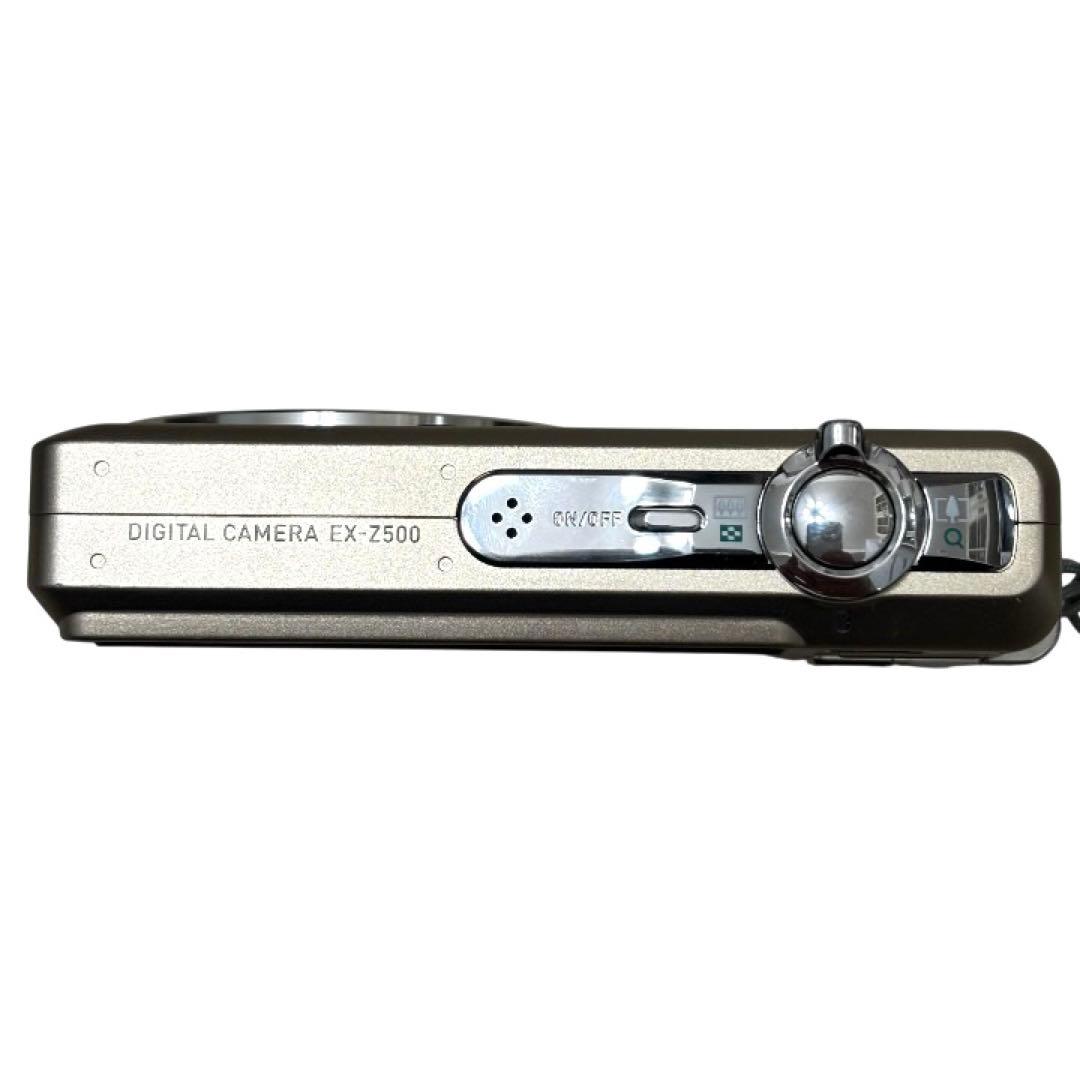 未使用級 カシオ CASIO EXILIM EX-Z500 ゴールド デジカメ