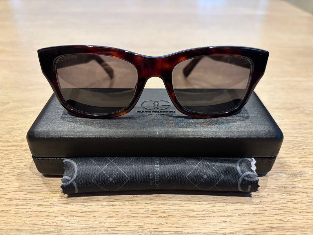 小物 Oliver Goldsmith