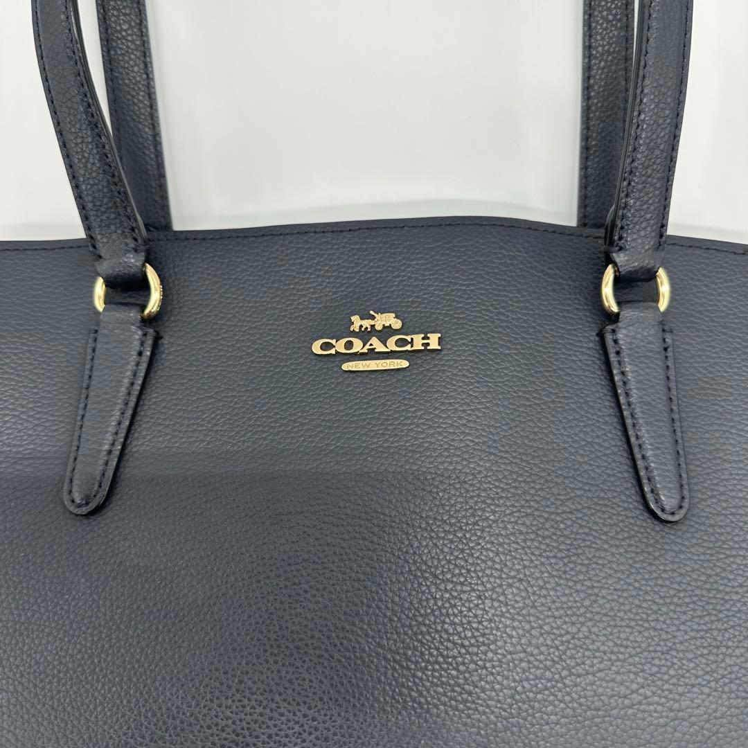 COACH テイタム レザートート ハンド　ビジネスバッグ　ネイビー