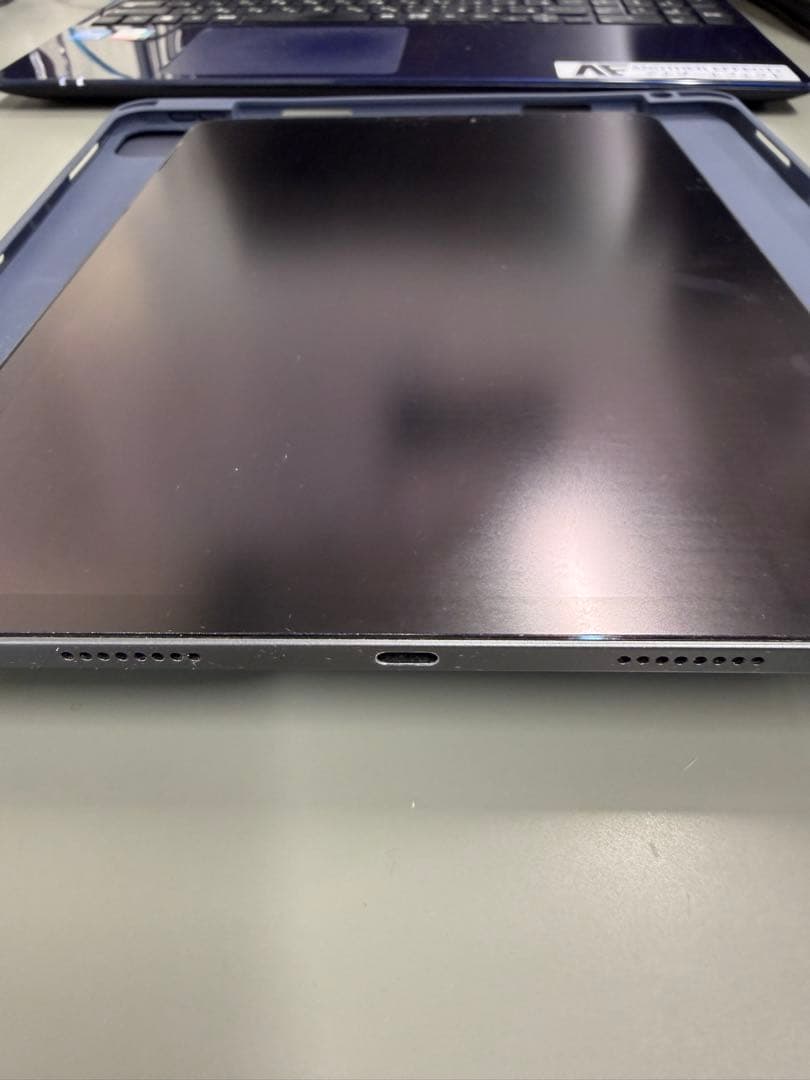 iPad Pro 11インチ 第3世代 256GB WiFiモデル ペン付き