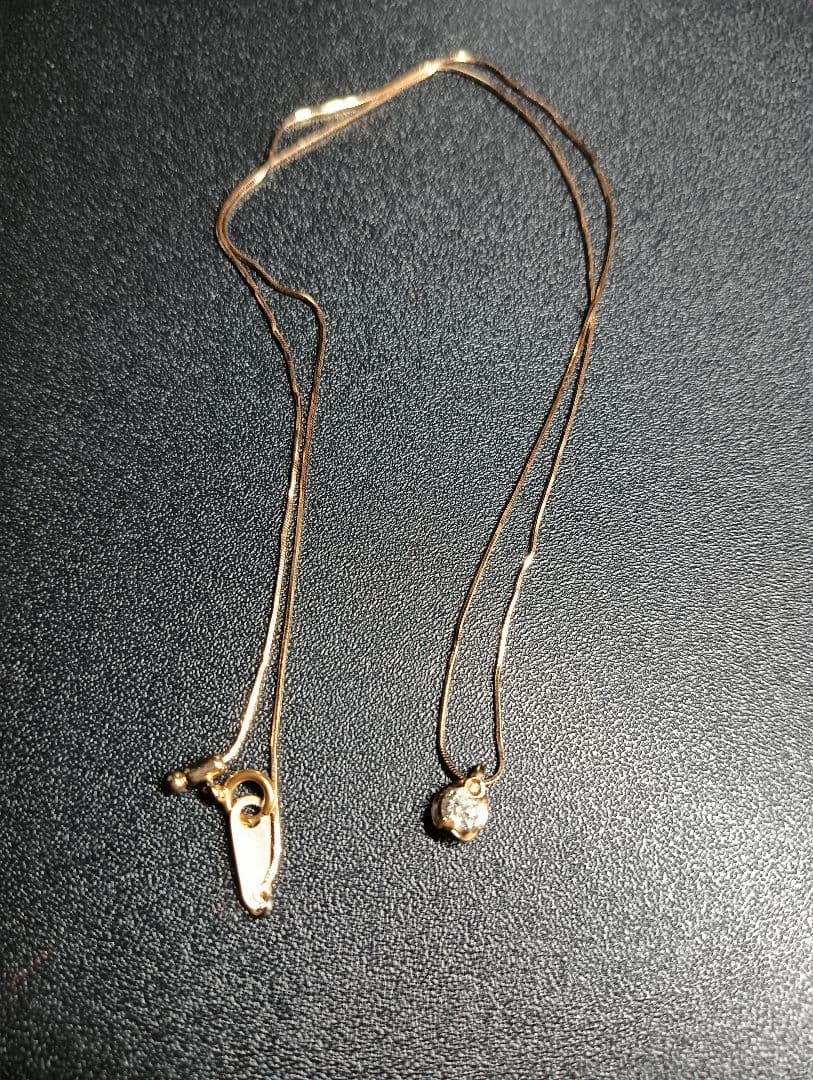 新品ダイヤモンド　１８金ゴールドネックレス