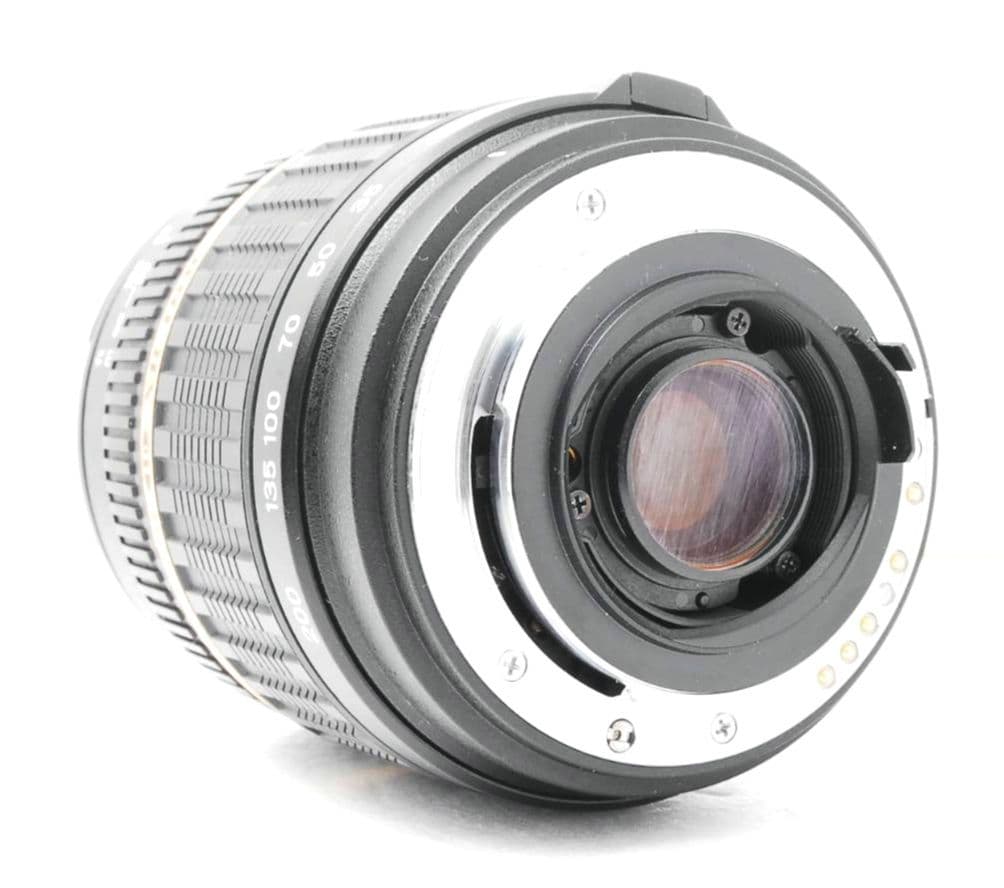 PENTAX K100D 1本で広角から望遠レンズ　ペンタックス　一眼レフ