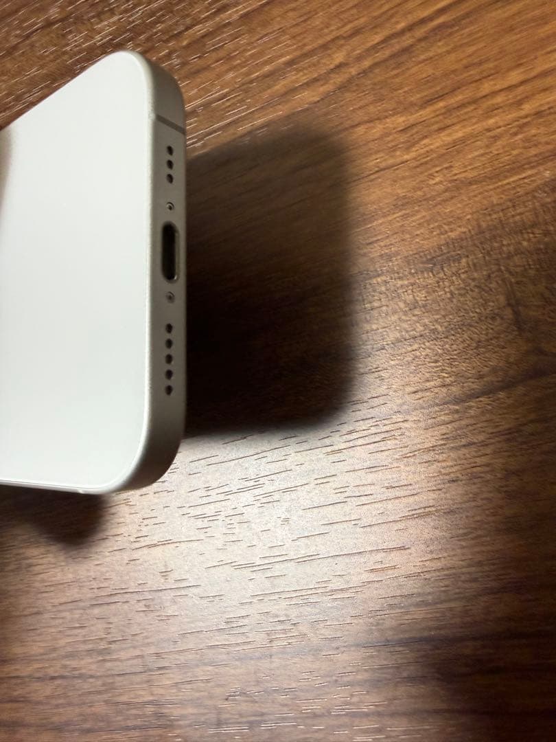 iPhone16 ホワイト512GB