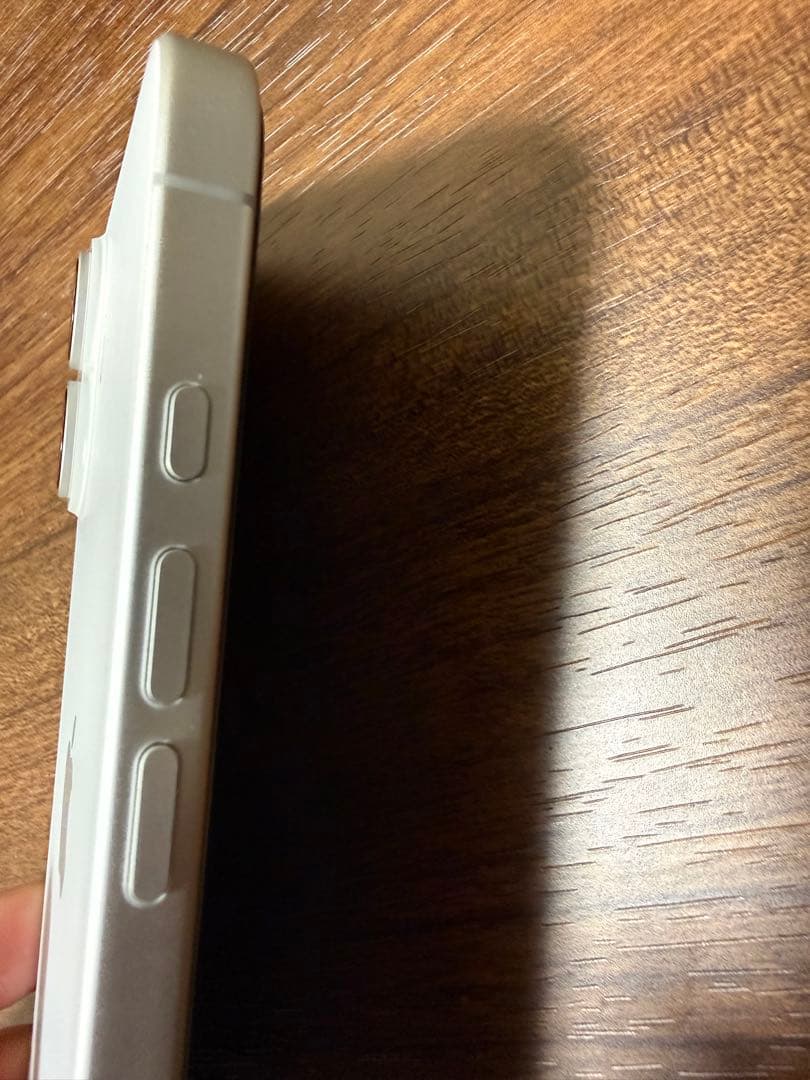 iPhone16 ホワイト512GB