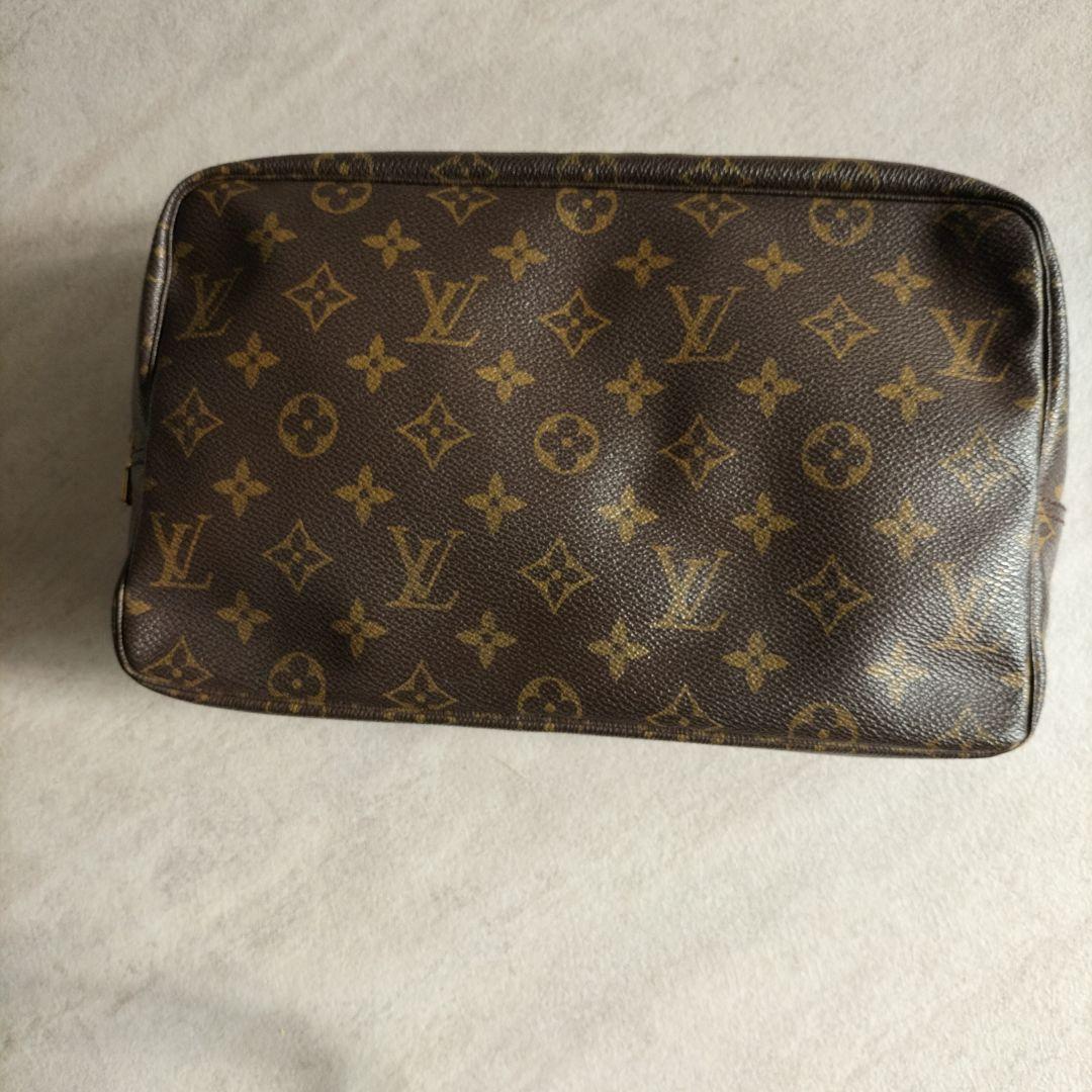 ✿ペンギンちゃん✿LOUIS VUITTON トウルーストワレット28