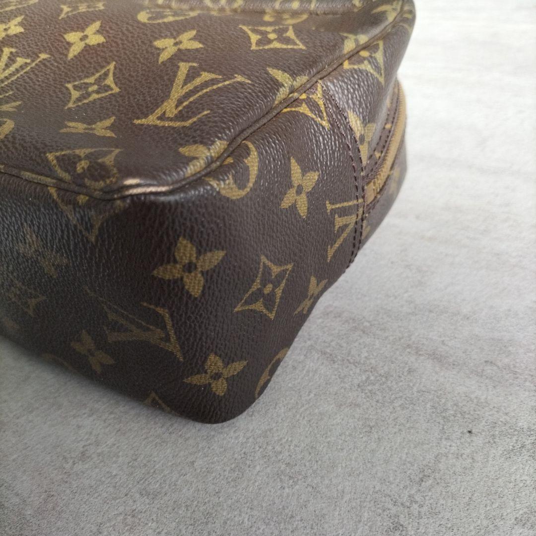 ✿ペンギンちゃん✿LOUIS VUITTON トウルーストワレット28