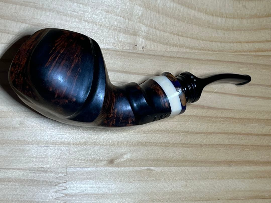 ヒノデ のお品物 デンマークのブランド「W.Ø. Larsen社製のパイプ