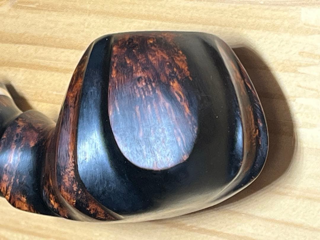 ヒノデ のお品物 デンマークのブランド「W.Ø. Larsen社製のパイプ