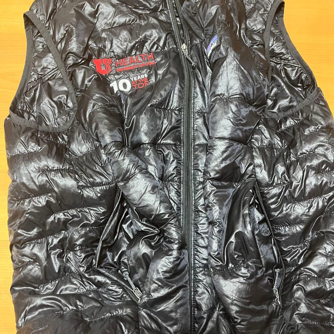 patagonia 2019F マイクロパフベスト ブラック 企業ロゴ