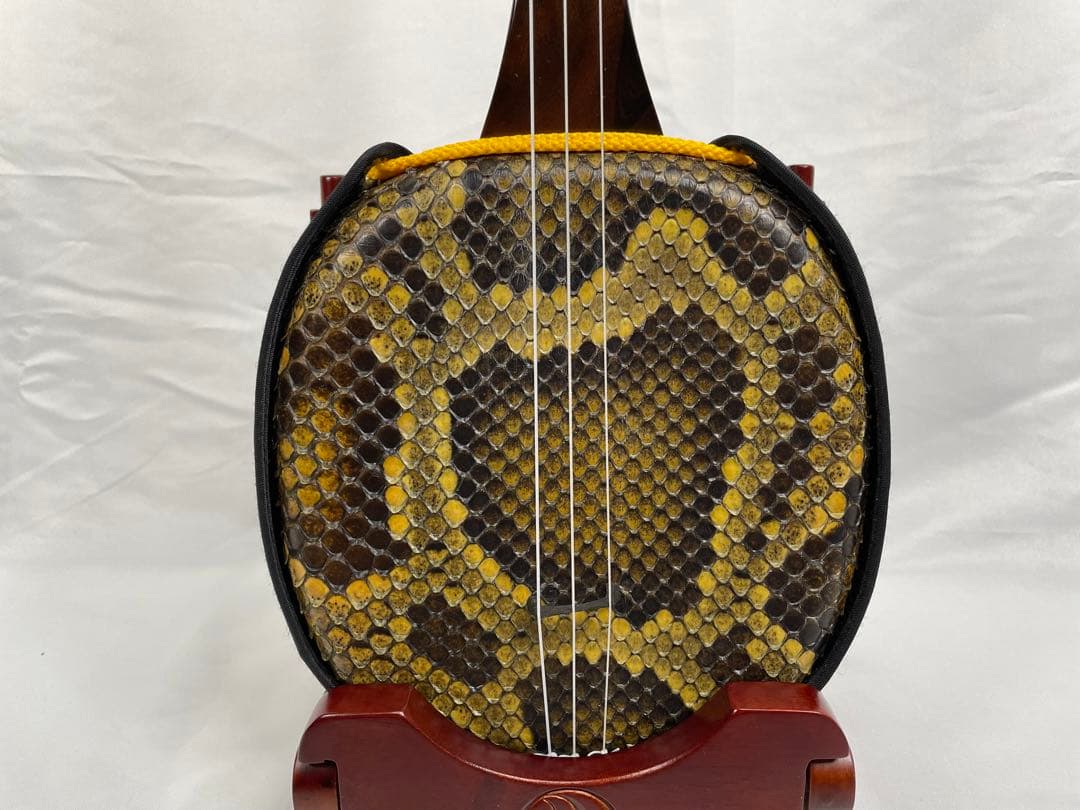 沖縄三線 宮古木工芸 本皮1枚張り 上等黒檀