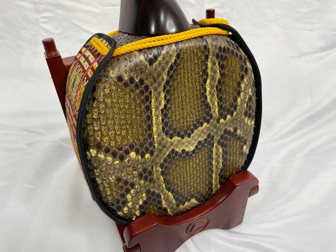 沖縄三線 宮古木工芸 本皮1枚張り 上等黒檀