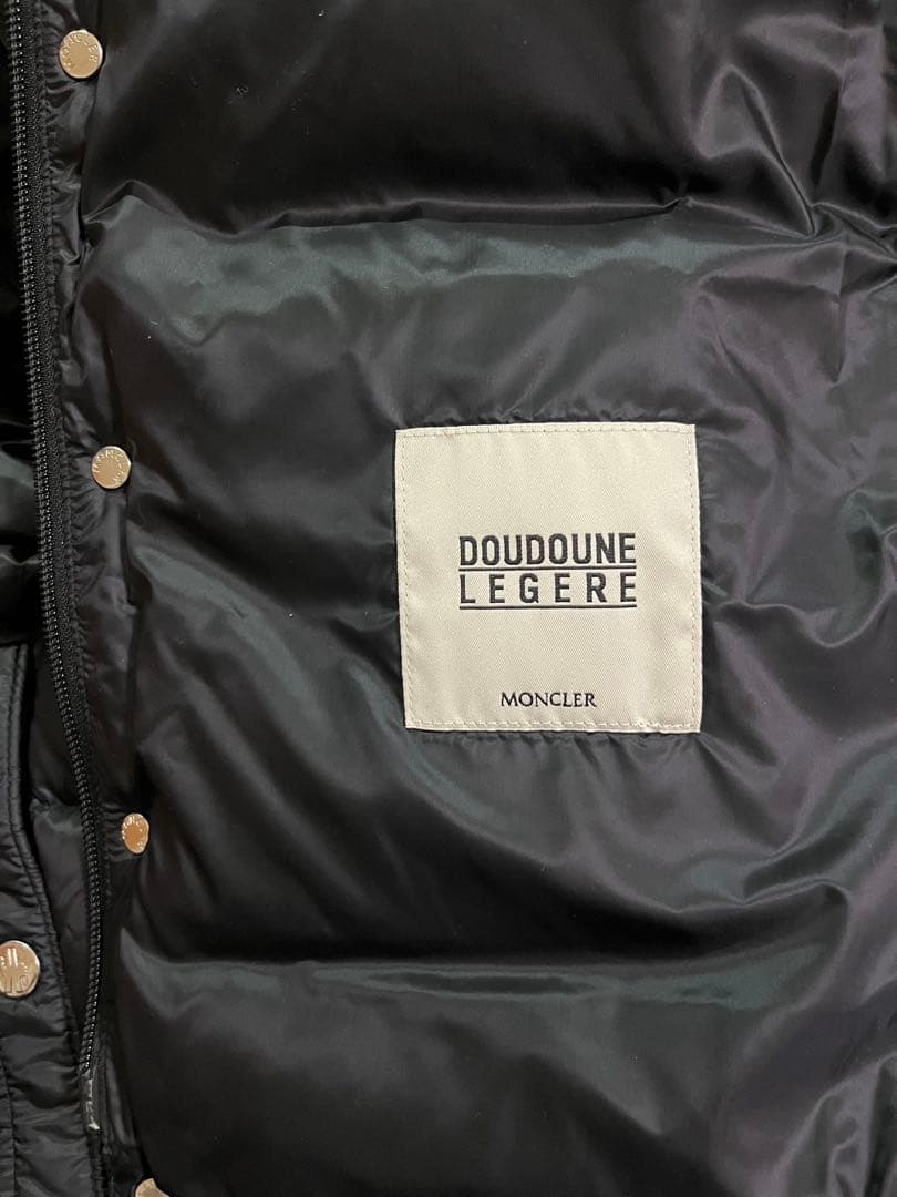 【美品】MONCLER BILLECART ダウンベスト サイズ2 黒