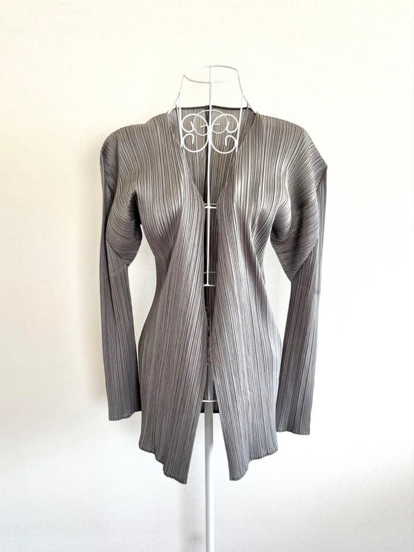 ISSEY MIYAKE イッセイミヤケ　プリーツプリーズ ノーカラージャケット