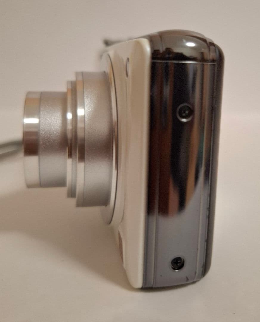 [美品]Panasonic LUMIX DMC-FX700 デジタルカメラ