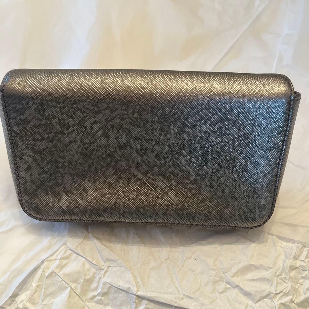 ◆PRADAプラダ◆パーティバッグクラッチバッグポーチ◆シルバー