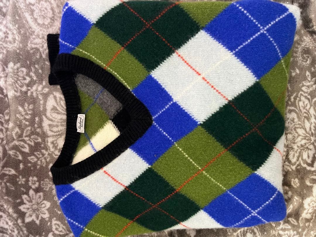 godard haberdasheryアーガイル柄 Vネック セーター