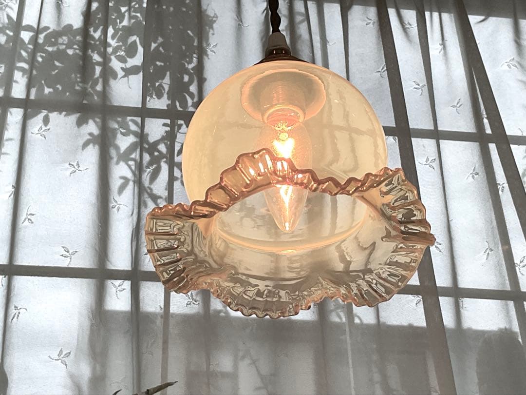 みーちゃん「美しいオパールセントガラスのランプシェード」シェードのみ