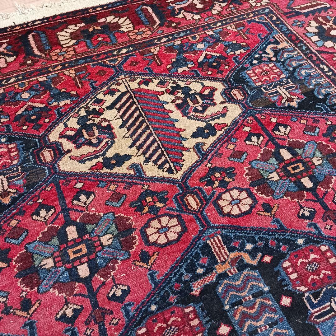 Y3071 バクティアリ産 ウール 手織絨毯 307×169㎝ トライバルラグ