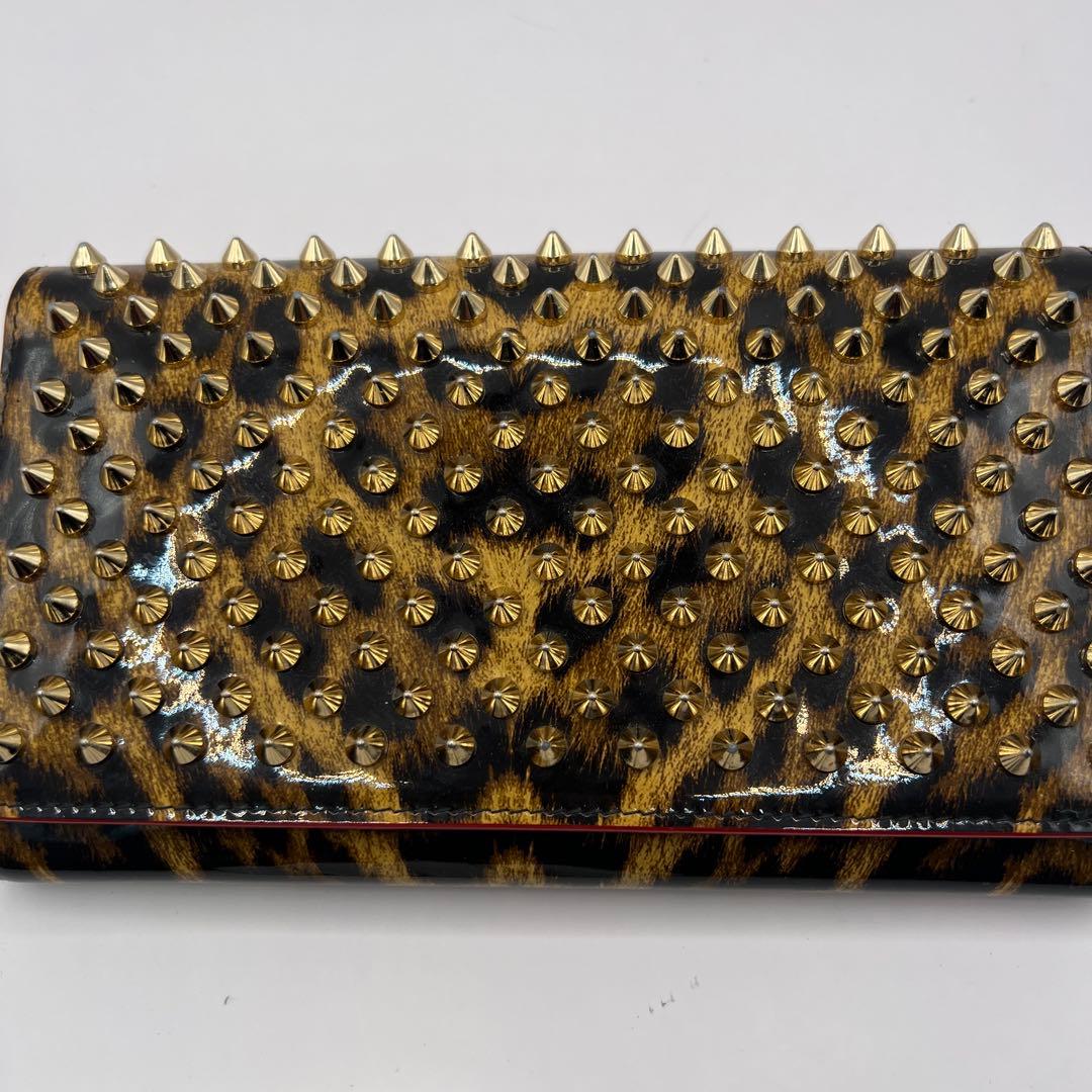 ✨美品✨クリスチャンルブタン 長財布 パネトーネレオパード柄 レザー