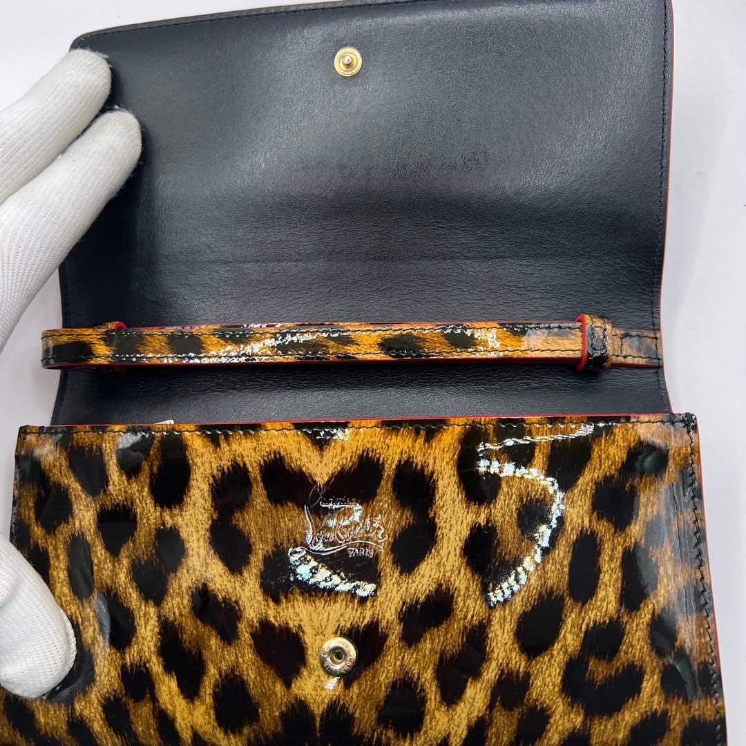 ✨美品✨クリスチャンルブタン 長財布 パネトーネレオパード柄 レザー