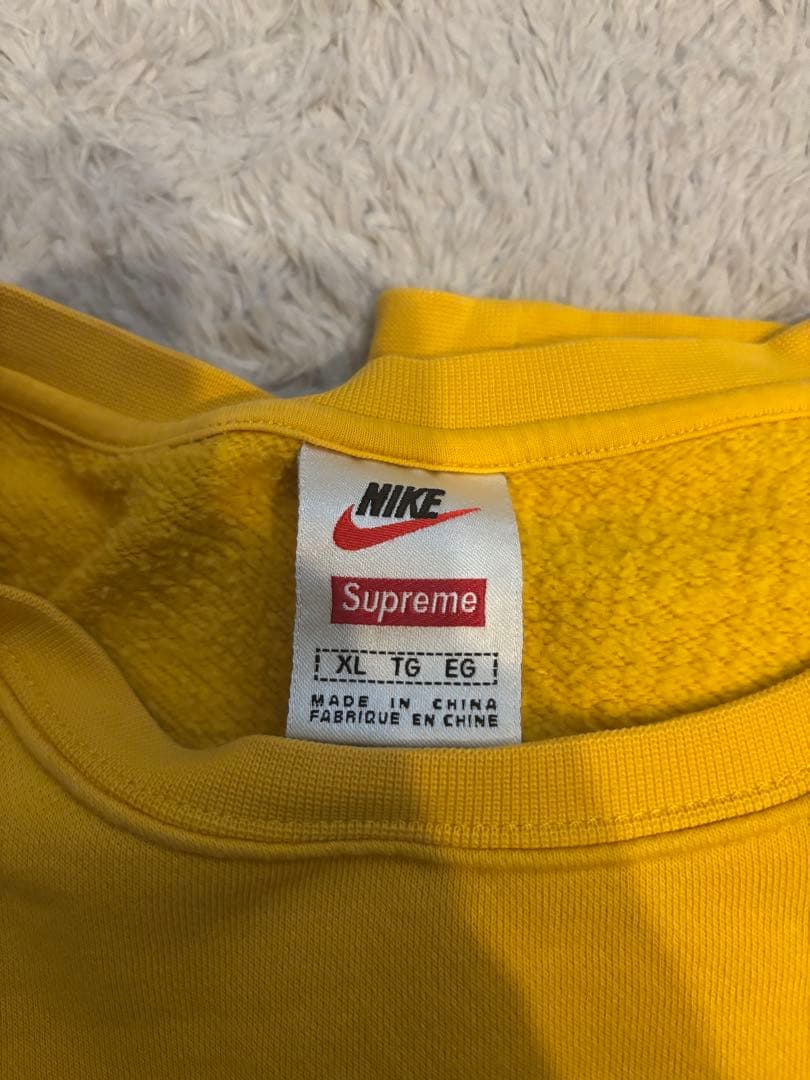 Nike Supreme イエロー トレーナー XL