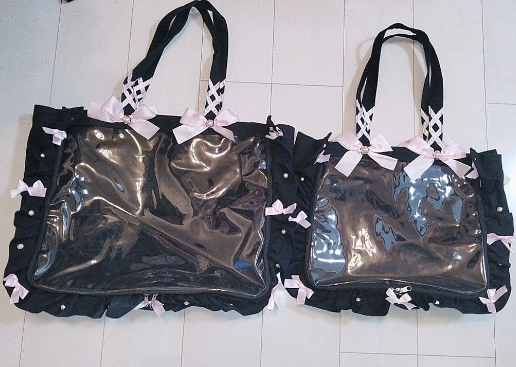 ザッカマート痛バ A3 A4 フリルトート キャンディーピンク ブラック