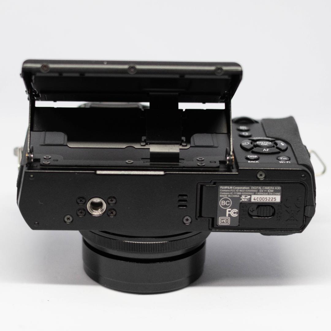 FUJIFILM X30 ブラック レンズフード付 コンデジ