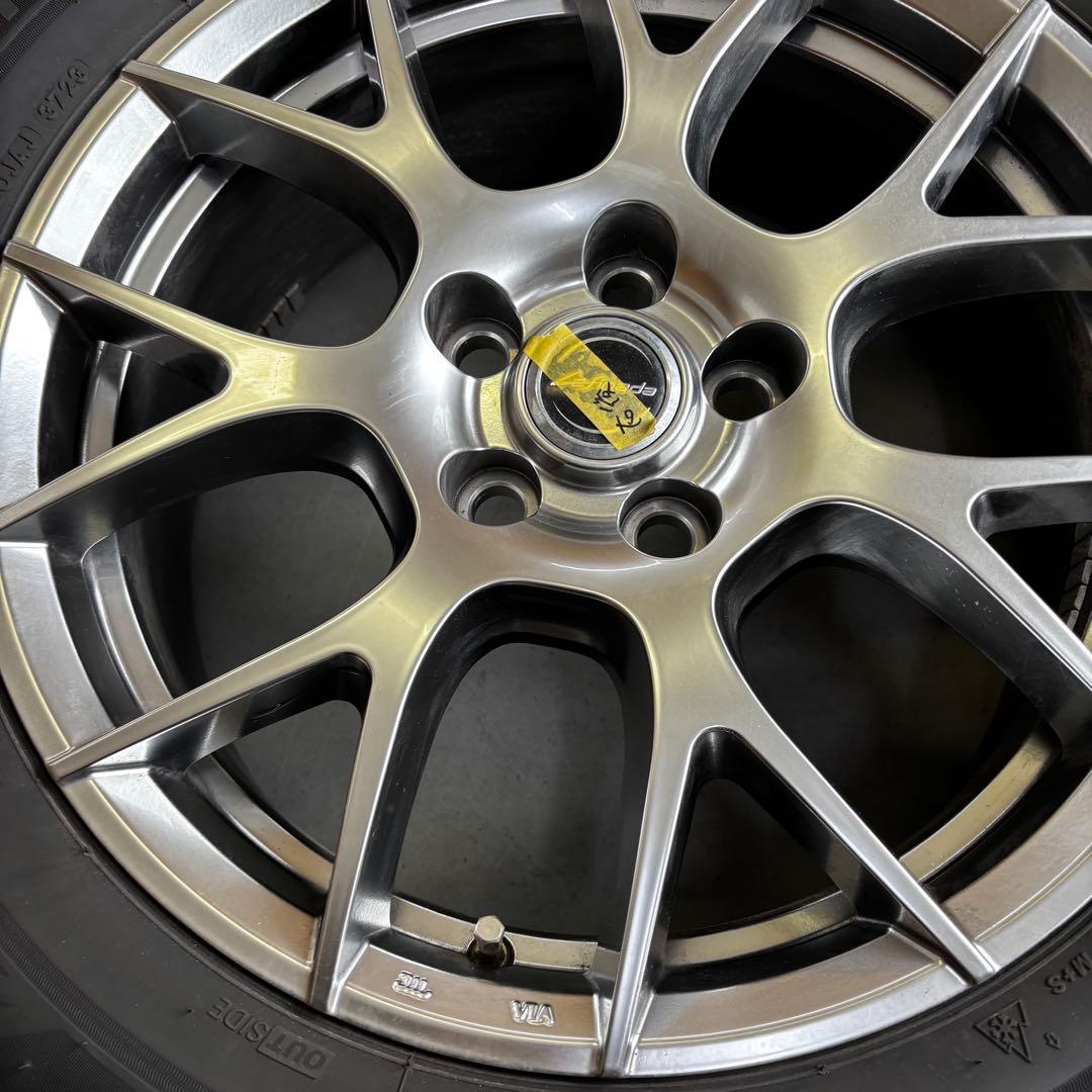 BRIDGESTONE BLIZZAK 225/60R18 レフィナーダ