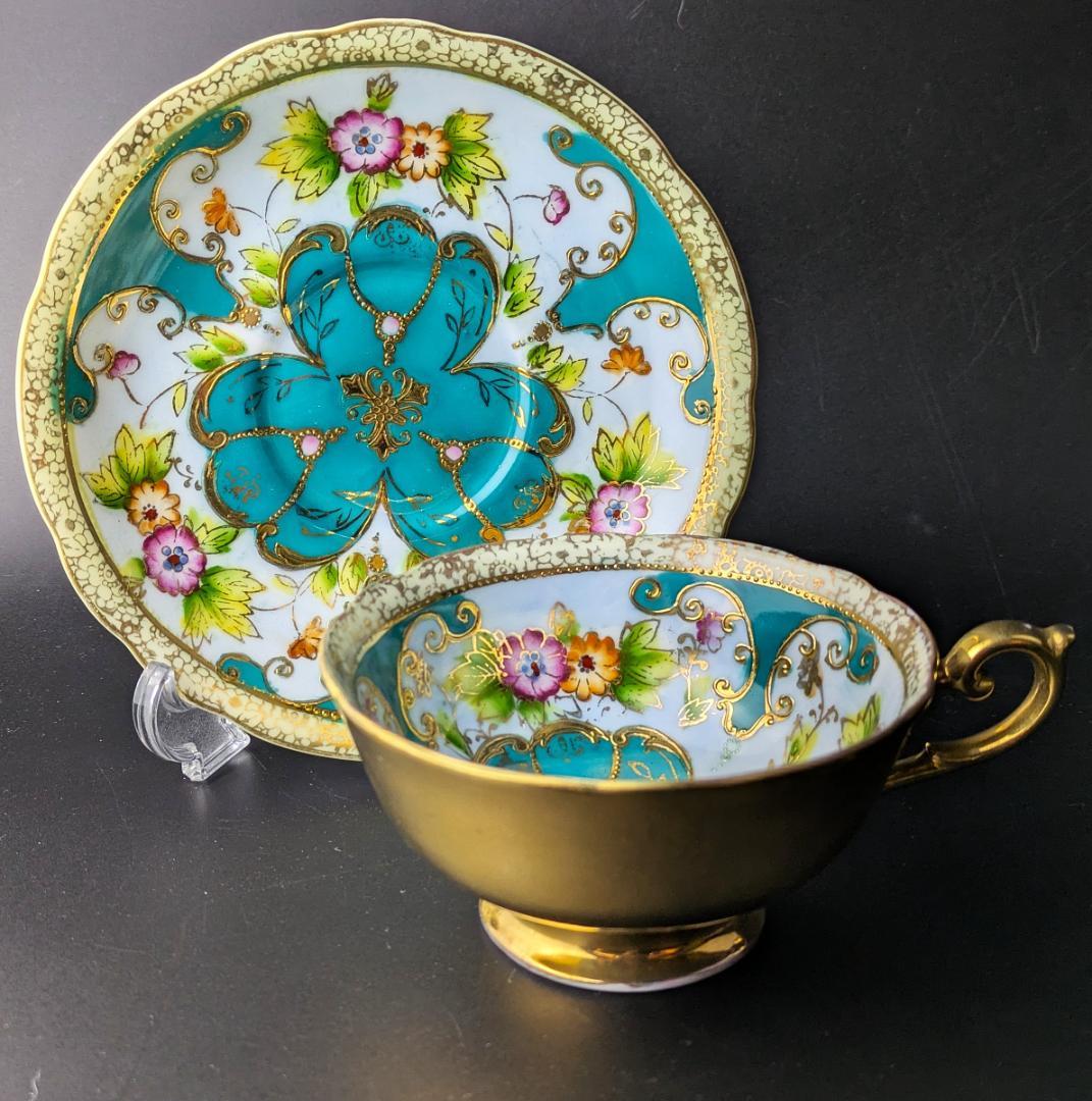 里帰り★佐治貿易 金彩金盛上草華紋様 ターコイズ カップソーサー