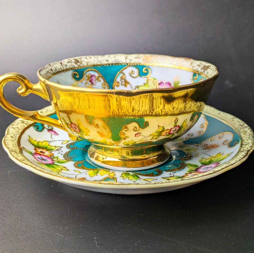 里帰り★佐治貿易 金彩金盛上草華紋様 ターコイズ カップソーサー