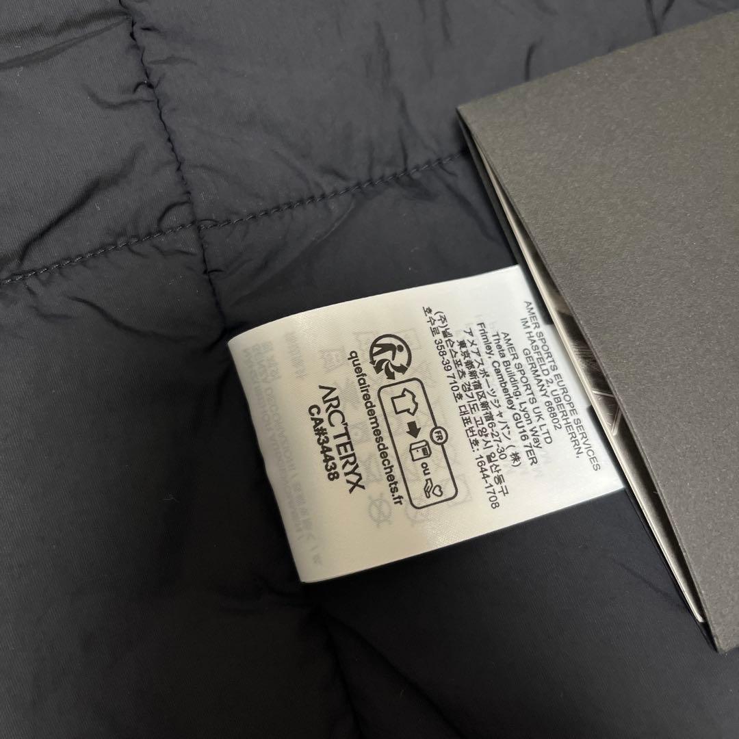 定価10万円程アークテリクスGORETEXレイルパーカー新品未使用バードエイド有