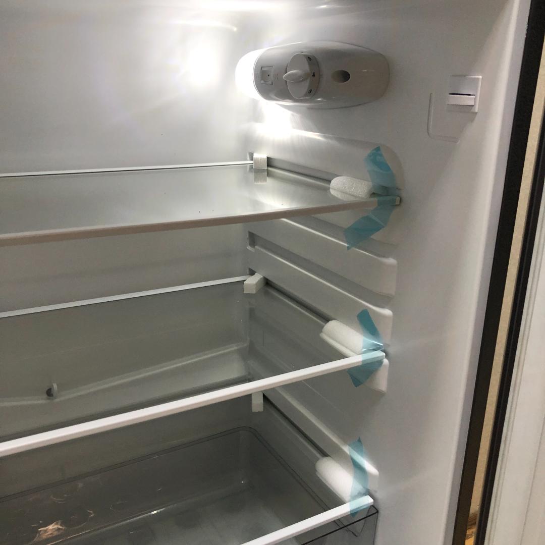 新品 未使用品 送料無料 TCL CRB126AH 冷蔵庫 2025 88274