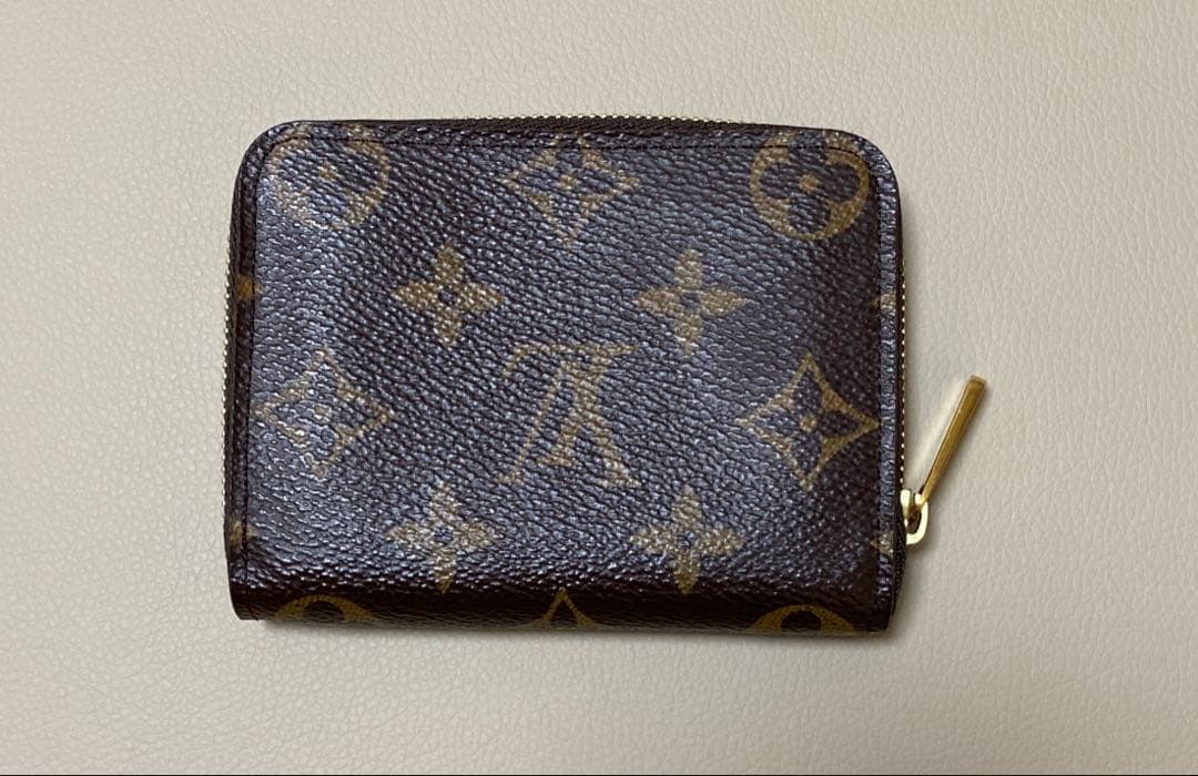 Louis Vuitton ルイヴィトンジッピー・ パース
