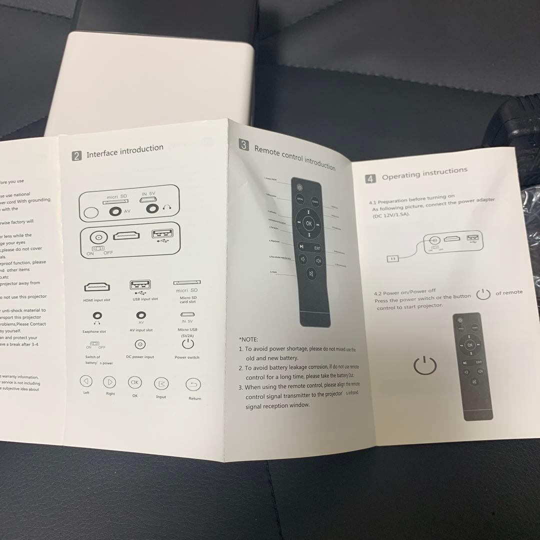 プロジェクター