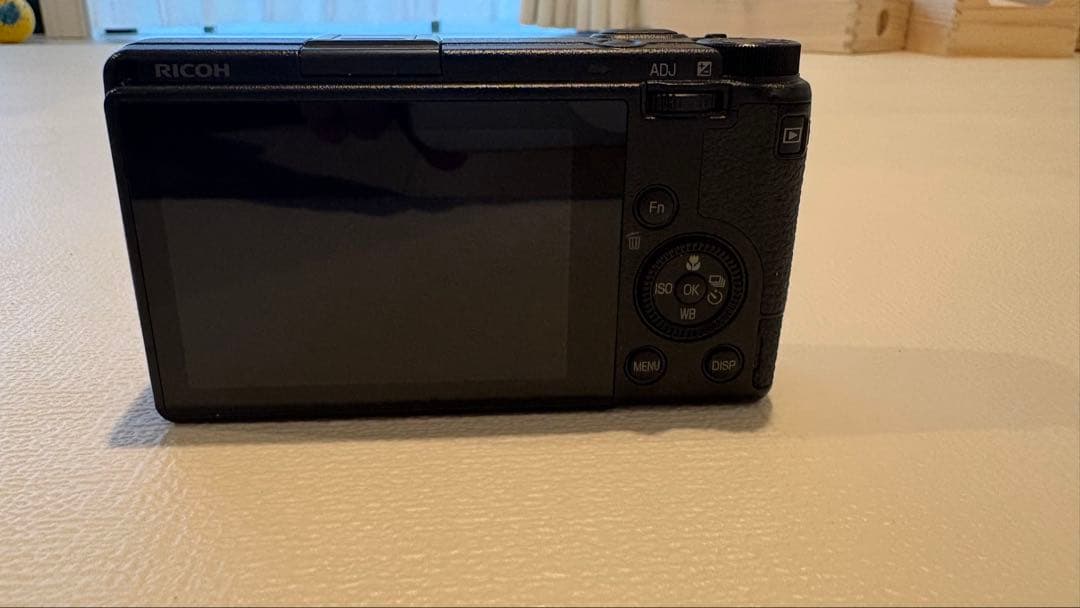 【使用回数3回のため美品】RICOH GR IIIxコンパクトデジタルカメラ