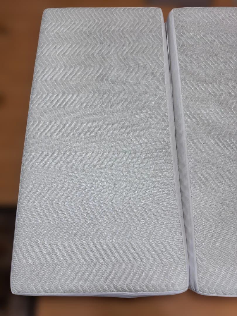 雲のやすらぎプレミアム 三つ折りマットレス ダブル ＋ やわもちフィットシーツ付