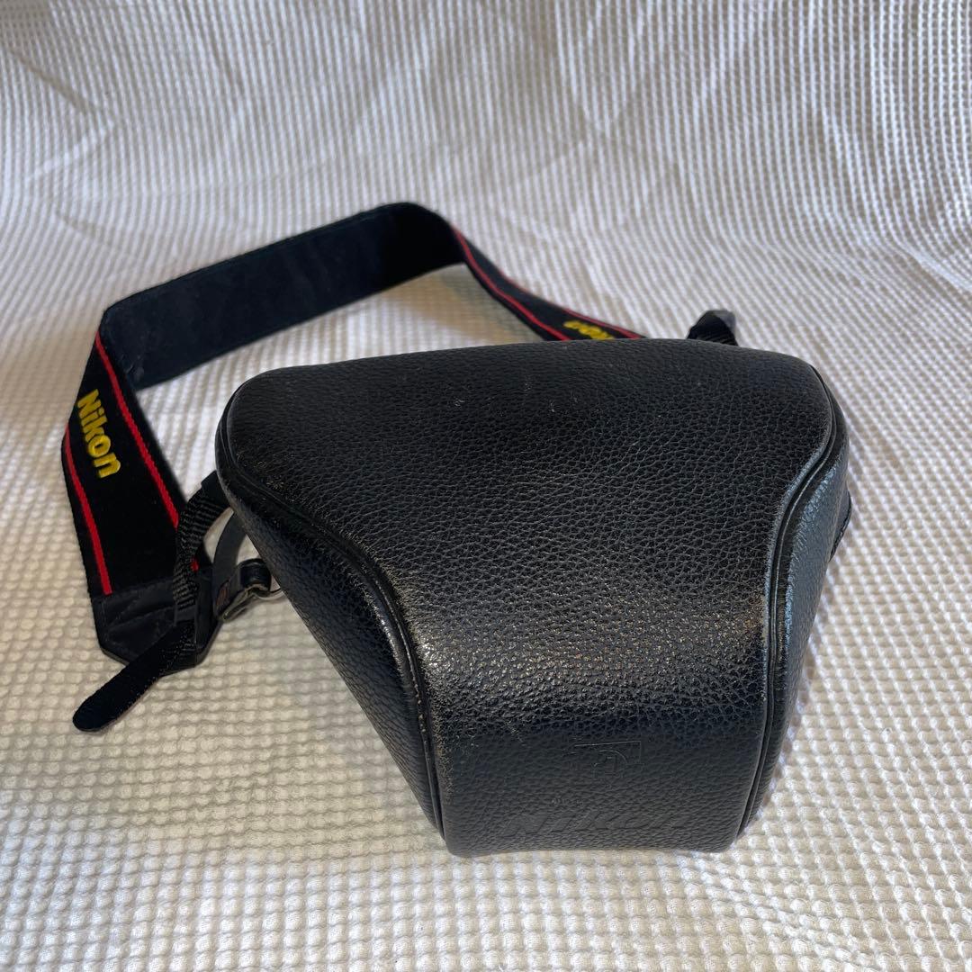 Nikon F 一眼レフカメラ 35mm フィルム