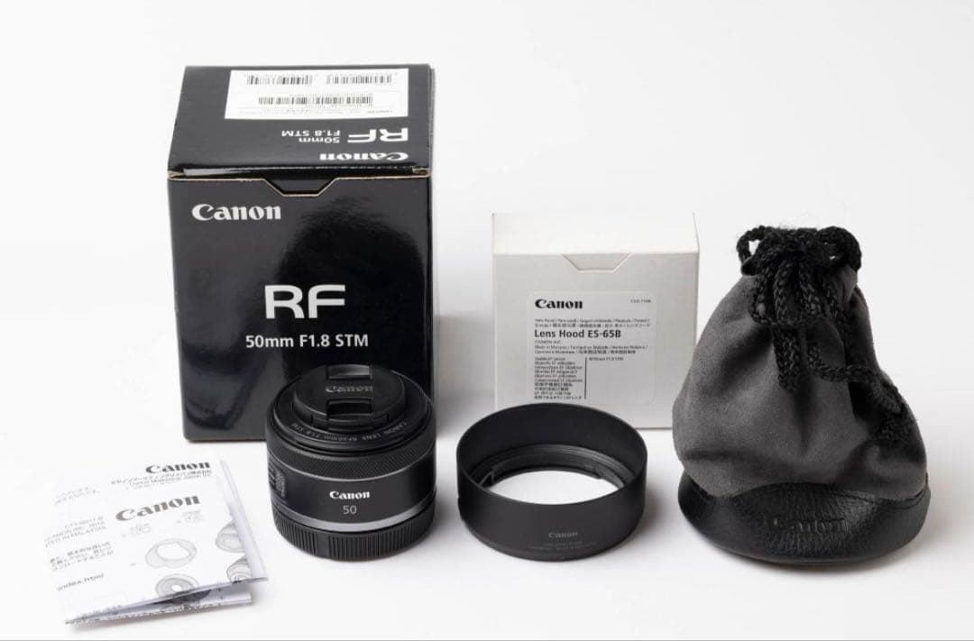 【美品】Canon キャノンレンズRF50mm f1.8 STM ＆レンズフード